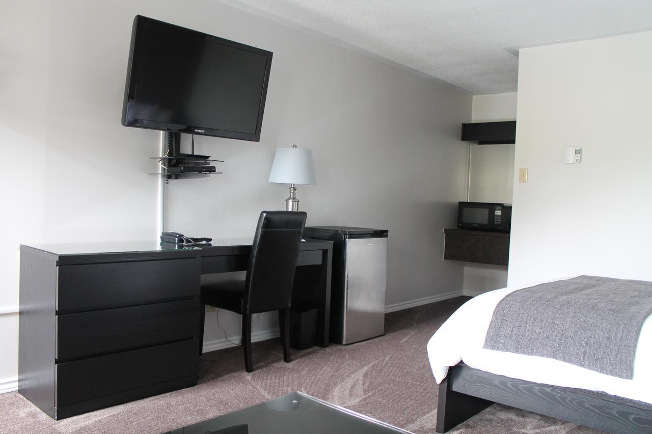 Voyageur Motel Yarmouth Esterno foto