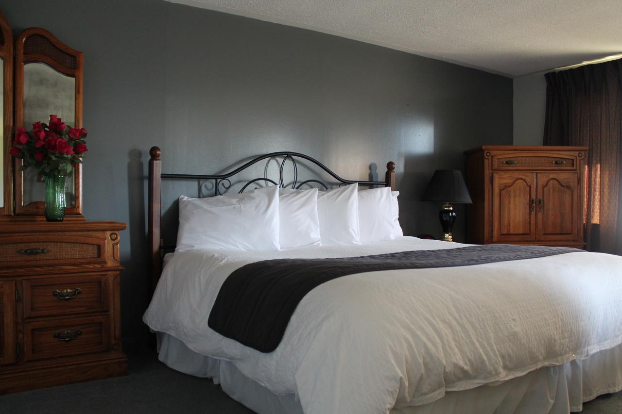 Voyageur Motel Yarmouth Esterno foto